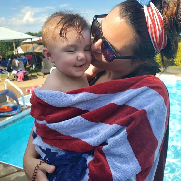 Meet your Posher, Ashley - Picture 1 of 1